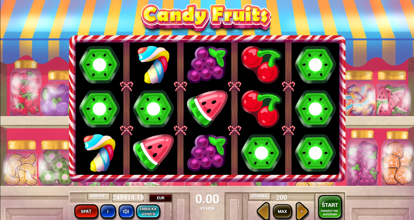 Screenshot z hry Candy Fruits, kde je vidieť sladké symboly ovocia.